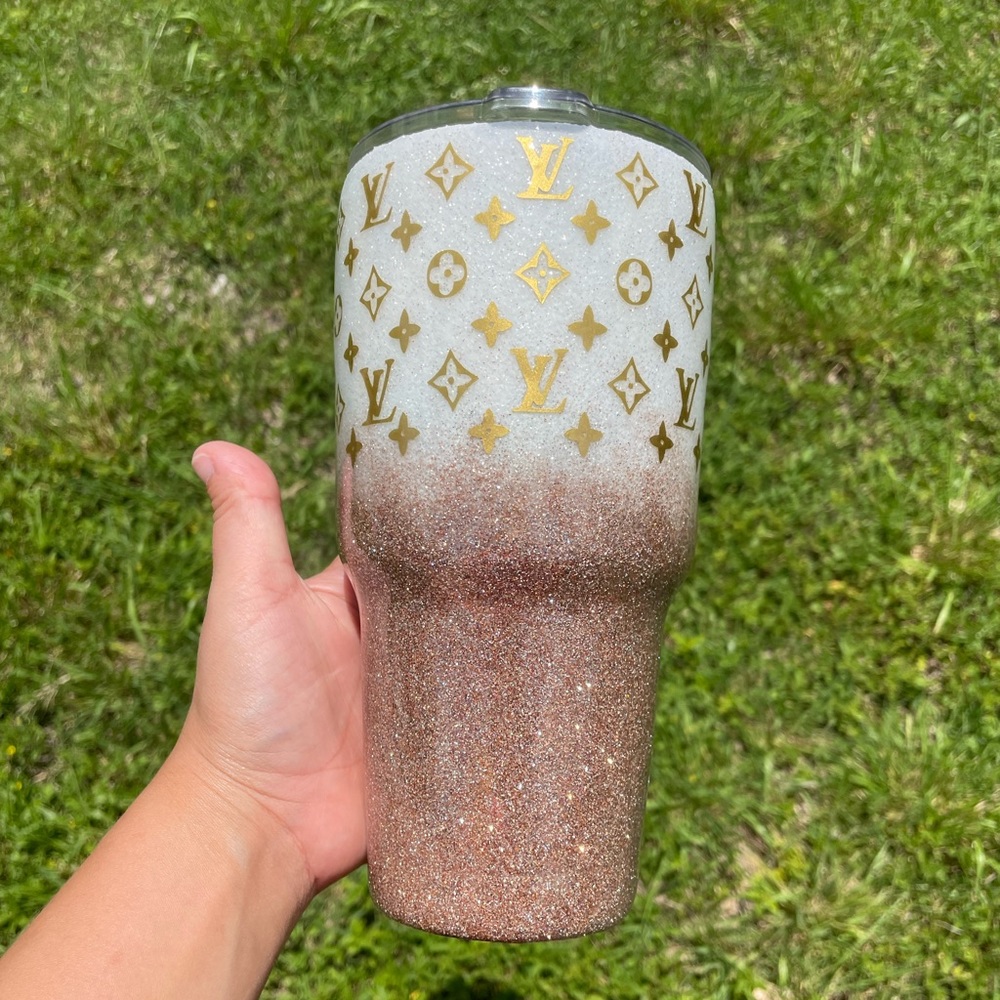 *SOLD* Tumbler 30 ounce